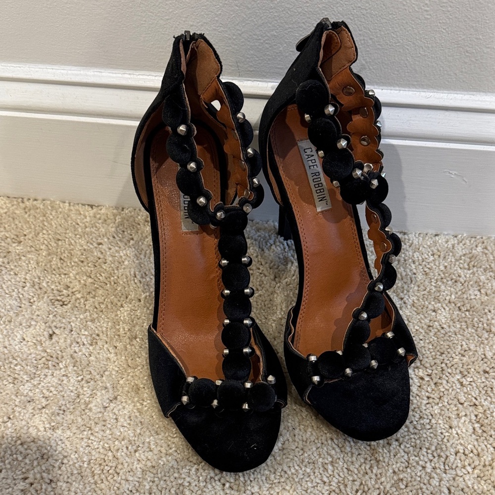 Cape Robbin Black Heels with Beaded Design